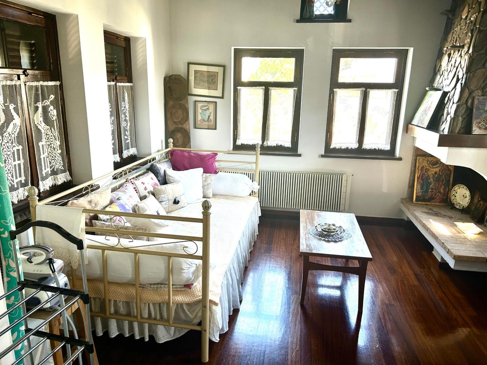 Cozy Nest In The Heart Of Lesvos Daire Mytilíni Dış mekan fotoğraf